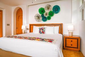 Villa Mozzafiato Private Resort with Full Staff and Heated Pool