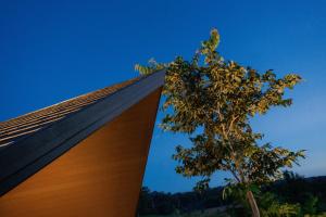 Kongfang Wilderness Retreat