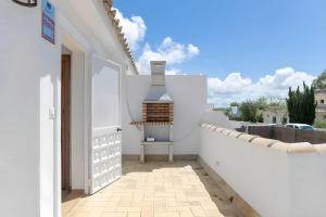 Apartamento con piscina compartida cerca del centro