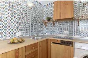 Apartamento con piscina compartida cerca del centro