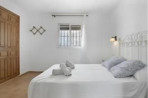 Apartamento con piscina compartida cerca del centro