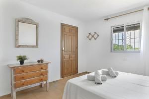 Apartamento con piscina compartida cerca del centro