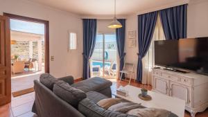 Villa Claudia Nerja by Ruralidays