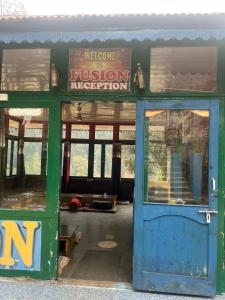 Fusion Guest House & Cafe- Chalal