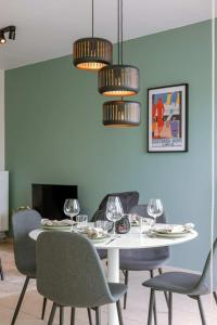 Cozy seaside apartment with terrace in central Oostende