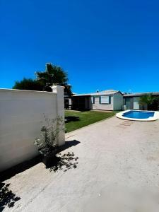 Apartamento cercano a la playa del palmar con piscina