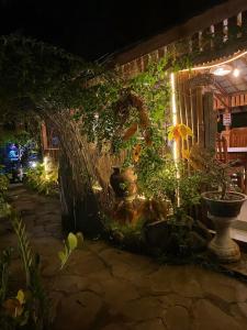 The Alam Bungalow & Restaurant