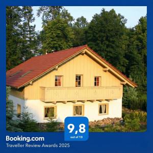 Tyrolska Zagroda - apartament 50m2 z własnym balkonem lub tarasem, blisko sklep, dobry dojazd, duży parking, PKP 15min, PKS 5min