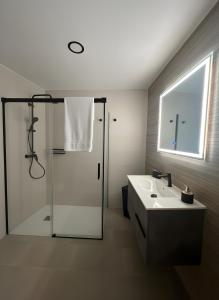 Apartamento con piscina privada Barbacoa y jardin en plena Naturaleza