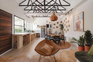 Uluwatu Private Villa & Pool & Escape UMA LAURA