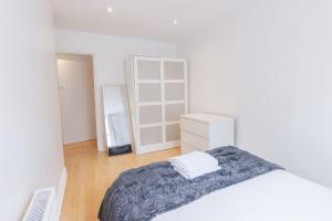 1 bedroom flat in Fulham