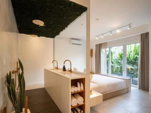 Berawa Luxury Retreat - The Cruise Canggu
