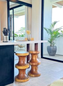 Luxury Seseh Suite - Rice field View