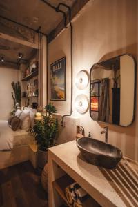 Visconti Canggu House Luxury Tropical Pool Villa