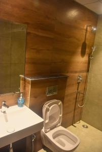 Luxury Apartment 10 mins from Airport - by Zeppelin Stays