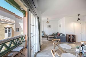 Toboso 1R Beach Living
