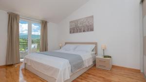 Villa Drazana - Makarska by Villas Guide