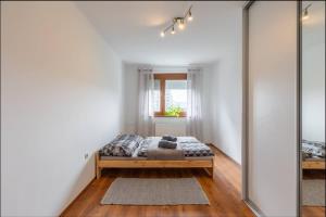 Spacious Apartment with AC and stunning views