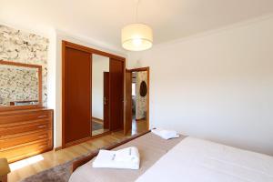 T4-Sea View by Nazpina