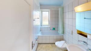 Functional Stay with Balcony