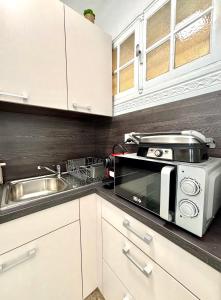 Sea View Studio with Balcony, Near Italy & Monaco