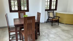 Hikka Residence 98