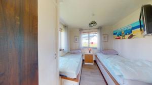 D53 Bide A Wee, Riviere Towans