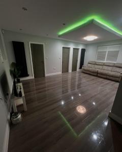 Falcon house 7 bedrooms