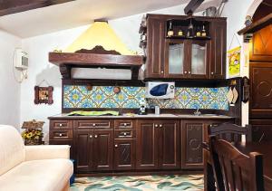 FREE PARKING - La Bianca Neve Cottage