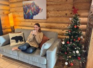 LOURS NOIR Chalet en rondins