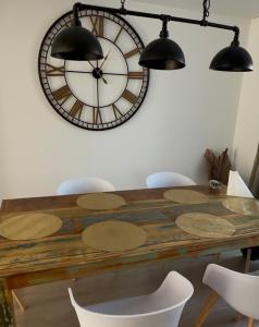 Antwerp West Side, Fireplace