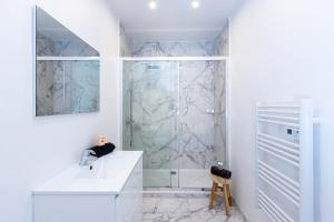 Plein centre et ensoleillé avec Parking Sécurisé