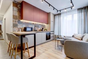 Newly Renovated Comfortable First-Floor Stay