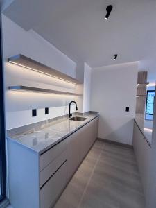 Cozy suite, business area in Quito