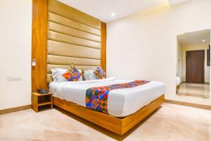 FabHotel Blu Mark