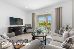 7594 Oasis 8BD Villa- poolspa