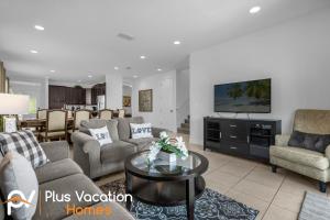 7594 Oasis 8BD Villa- poolspa