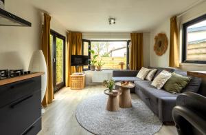 Loom - Modern Lodge in the Woods