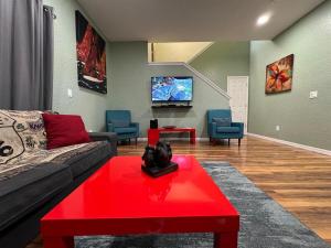 1307 Charming Regal Palms Villa