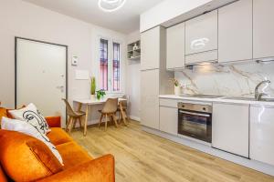 One bedroom apartment on Carlo Imbonati