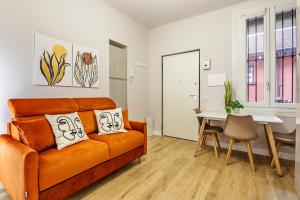 One bedroom apartment on Carlo Imbonati
