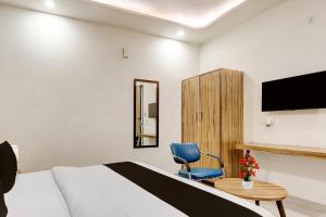 Hotel O White Grace