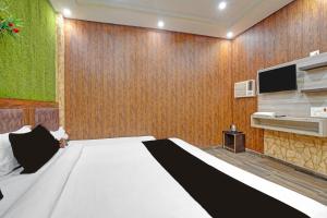 Hotel O Sarnath Stupa Varanasi Formerly Bollywood Guest House