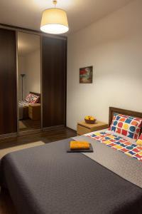 Modern Apartment Malborska,14, Metro&Mall, Parking&SmartTV