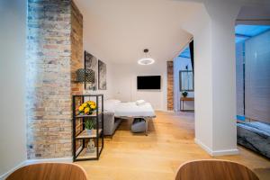 HR Quai Augustins - Notre Dame Paris