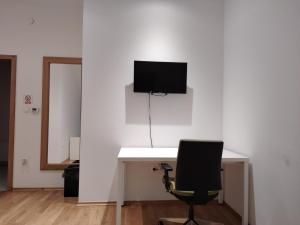 Hostel i Restoran SEQUOIA