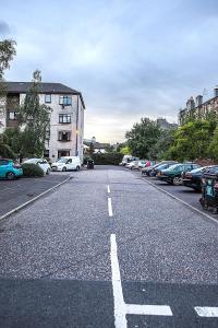 Charming Leith Retreat - walk to the shore