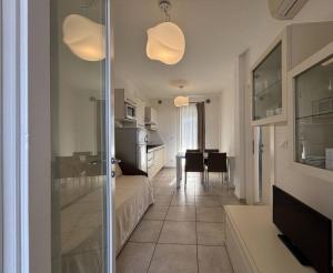 Comfy flat with two terraces and fireplace