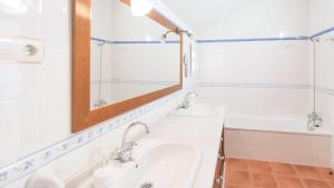 Casa Sierra Alhaurín de la Torre by Ruralidays