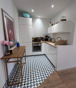 Charming Riquier apartment